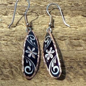 Chic Black and Silver Floral Drop Earrings